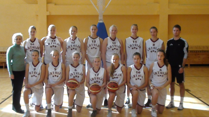 Latvijas U16 izlase.
Foto: basket.lv