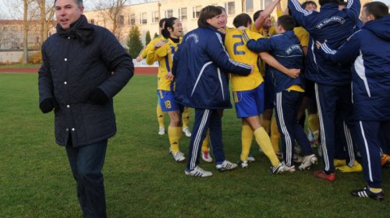 Sergejs Podpalijs un "Ventspils" komanda
Foto: Romāns Kokšarovs, Sporta Avīze, f64