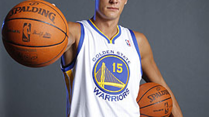 Andris Biedriņš. Varonis? Paraugs? Vai tomēr - nē?

Foto: warriors.com