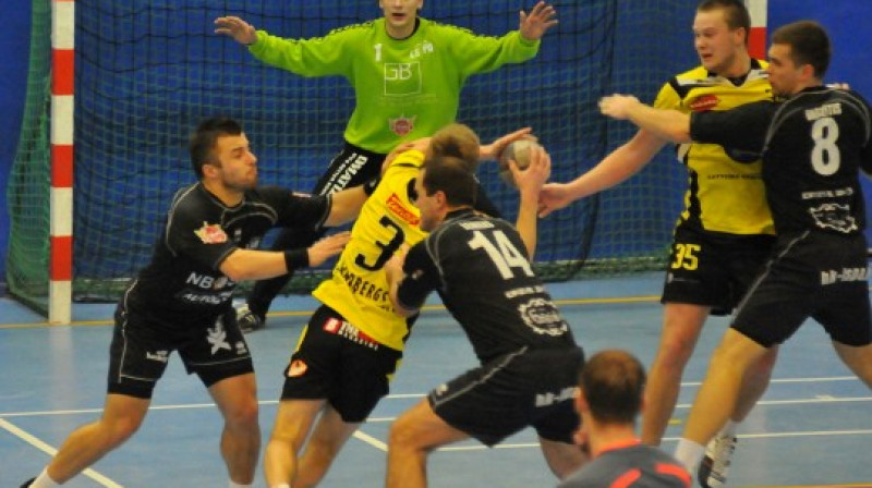 Ar nepacietību atkal gaidīsim "LSPA" un "Tenax" dueļus
Foto: Romualds Vambuts, sportacentrs.com