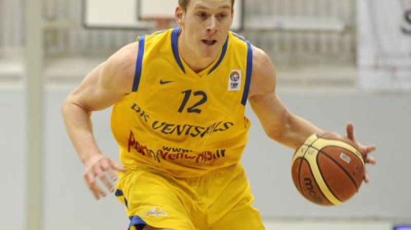 Sems Vilards
Foto: Romāns Kokšarovs, Sporta Avīze, f64