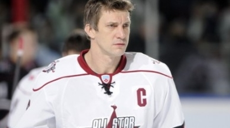 Sandis Ozoliņš
Foto: Romāns Kokšarovs, Sporta Avīze, f64