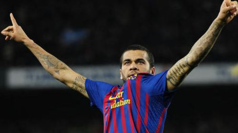 Dani Alvešs guva fantastiskus vārtus
Foto: AFP/Scanpix