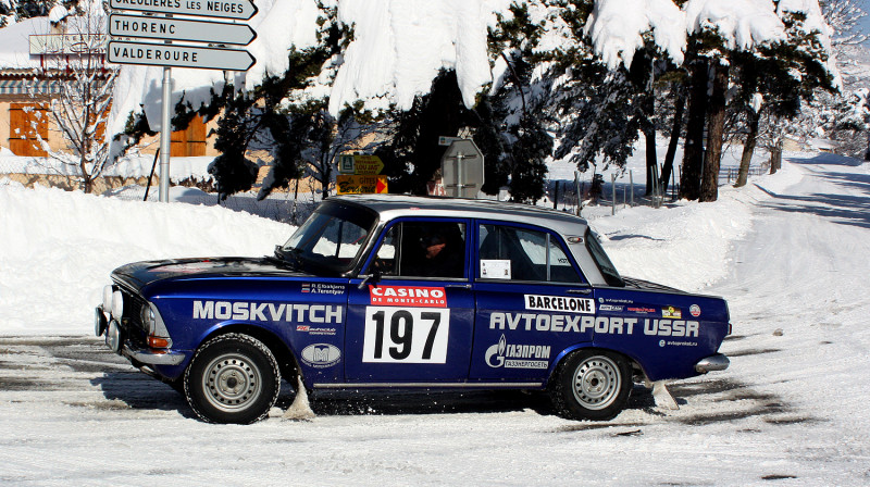Roberta Elbakjana vadītais "RE Autoclub"  moskvičs Francijas sniegotajos ceļos
Foto: "RE Autoclub"