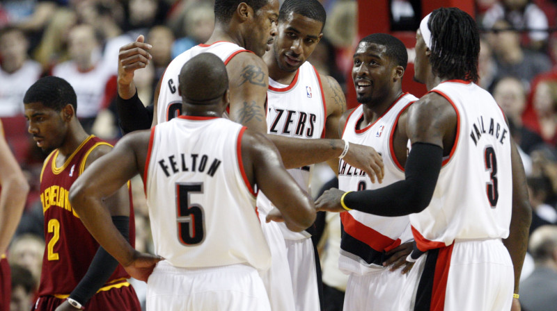 Portlendas "Trailblazers" vienību gaida grūts pārbaudījums izbraukumā pret "Mavs"
Foto: AP/Scanpix