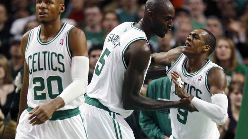 Rejs Alens, Kevins Gārnets un Reižons Rondo centīsies pārtraukt "Bulls" uzvaru sēriju
Foto: AP/Scanpix