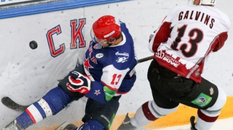 Guntis Galviņš pret SKA
Foto: www.hc-ska.ru