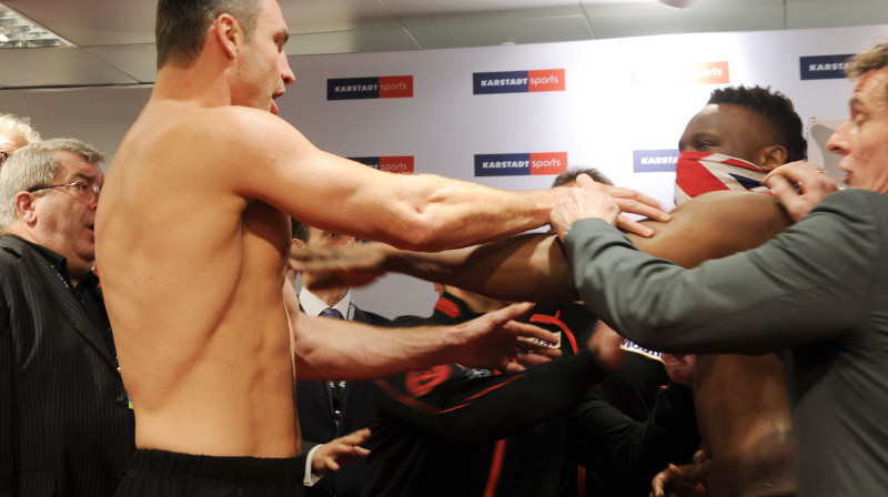 Vitālijs Kļičko un Dereks Čisora
Foto: AFP/Scanpix