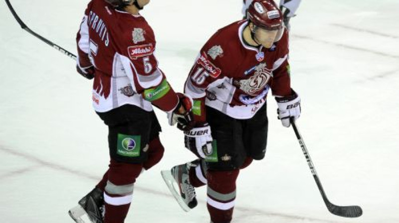 Jānis Sprukts un Mārtiņš Karsums
Foto: Romāns Kokšarovs, Sporta Avīze, f64