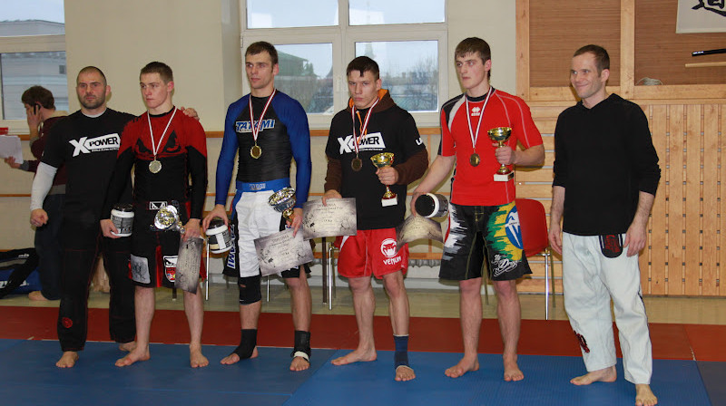 Vladislavs Čerņavskis, Edgars Skrīvers, Artūrs Čerņavskis, Mihails Zabajevs, Dzintis Ilaķis un Jevgēņijs Minajevs
Foto: Simona Hmeļņicka
