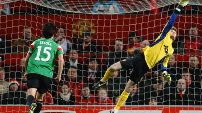 Viena no neskaitāmajām Davida de Hejas glābšanas operācijām
Foto: AFP/Scanpix