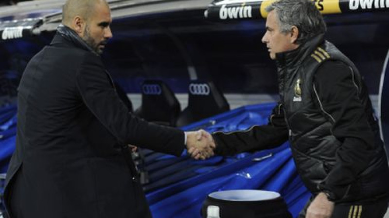 Hoseps Gvardiola un Žozē Mourinju
Foto: AFP/Scanpix