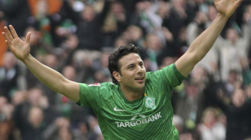 Klaudio Pizaro piedalījās divos vārtu guvumos
Foto: AP/Scanpi