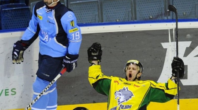 Šovakar līksmot varēja Žilinas hokejisti
Foto: SITA