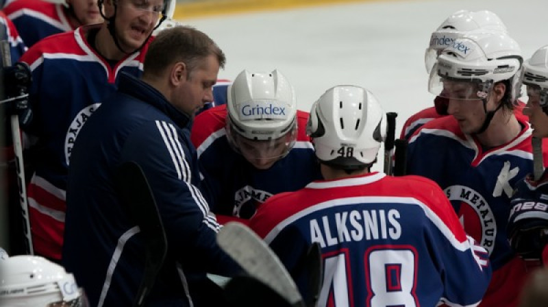Valērijs Kuļibaba un Liepājas komanda
Foto: skliepajasmetalurgs.lv