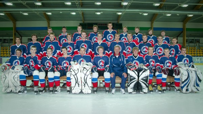2011./12. gada sezonas LBJMH U-18 grupas čempioni SK "Liepājas Metalurgs".
Foto: skliepajasmetalurgs.lv