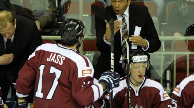 Latvijas izlases galvenais treneris Teds Nolans
Foto: Romāns Kokšarovs, Sporta Avīze, f64