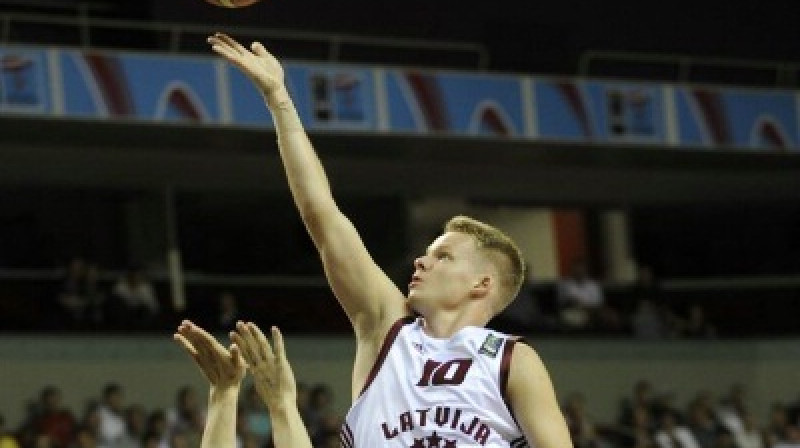 Artūrs Brēmers
Foto: Romāns Kokšarovs, "Sporta Avīze", f64
