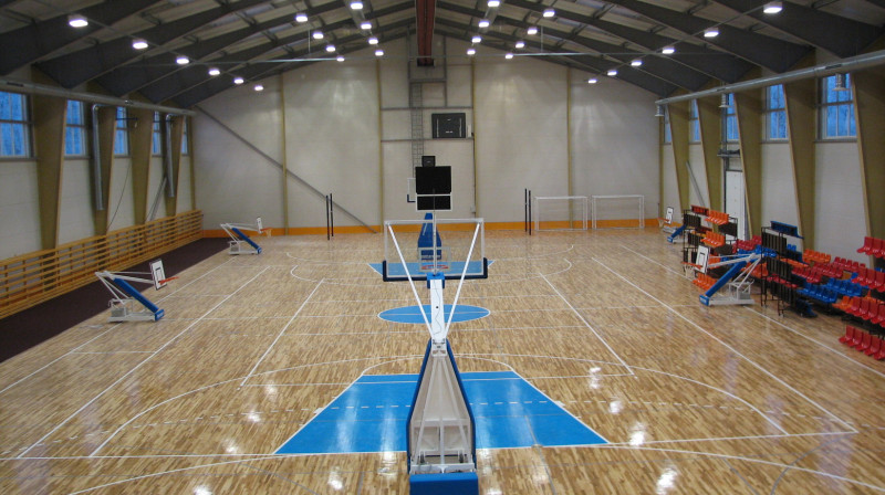 Mālpils sporta kompleksa 1800 kvadrātmetru lielā sporta zāle 
Foto: malpils.lv