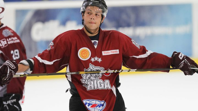 Artūrs Salija treniņā 
Foto: HK Rīga oficiālais profils facebook.com lapā