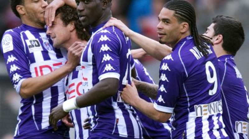 Tulūzieši atzīmē vārtu guvumu
Foto: AFP/Scanpix