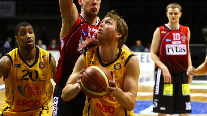 Raitis Grafs pret Jonu Valančūnu
Foto: lrytas.lt