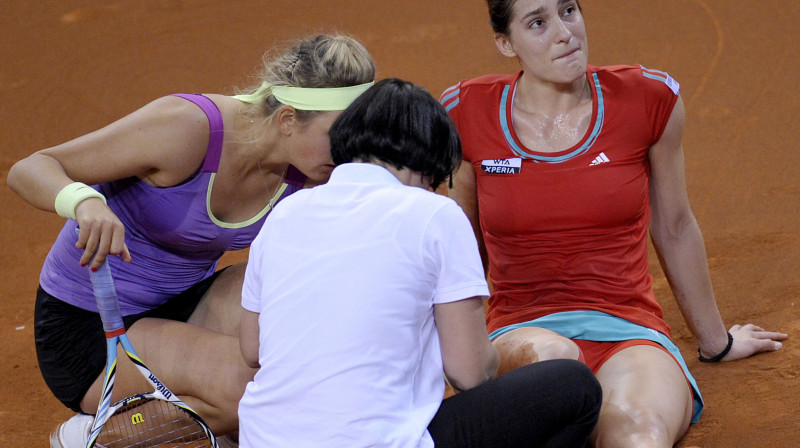 Andrea Petkoviča ceturtdien guva kārtējo savainojumu
Foto: AFP/Scanpix