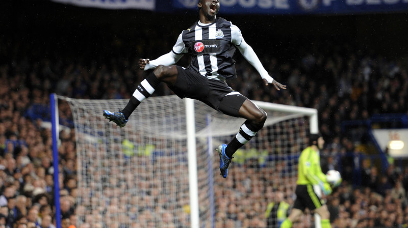 Papiss Sisē atzīmē kārtējo vārtu guvumu 
Foto: AP/Scanpix