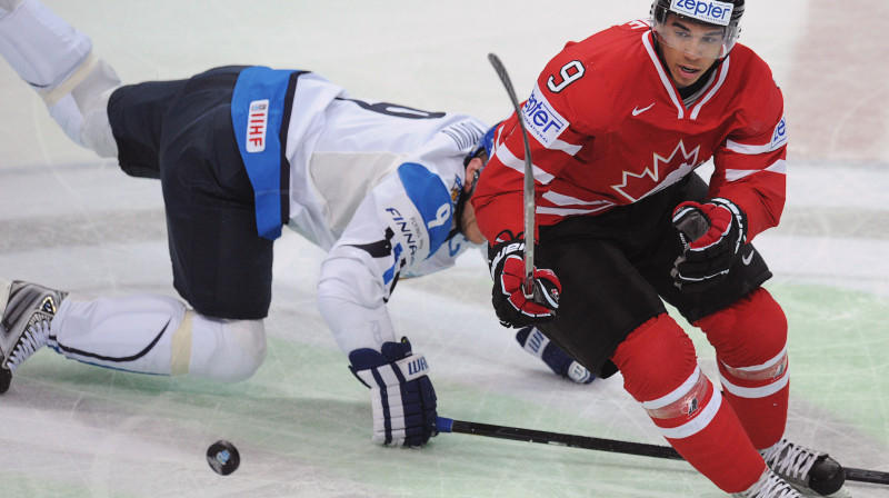 Uzvaras vārtus kanādiešiem guva Evanders Keins 
Foto: AFP/Scanpix
