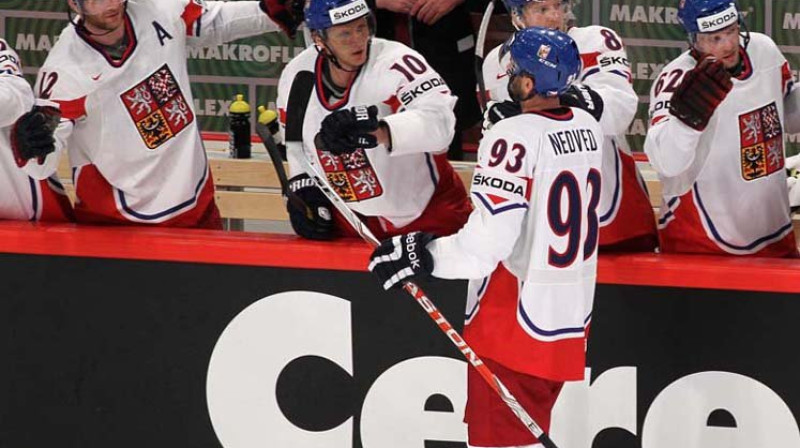 Čehijas izlase līksmo par kārtējo vārtu guvumu
Foto: www.iihf.com