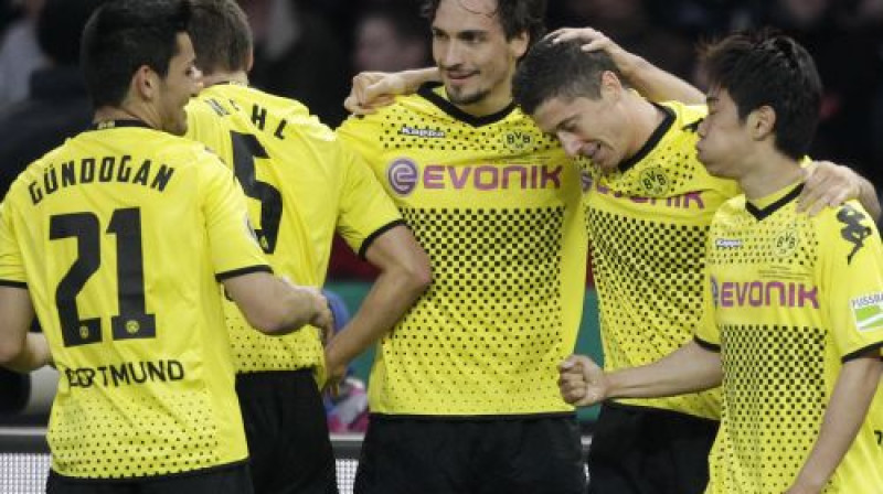 Dortmundes "Borussia" šogad dubults triumfs Vācijā
Foto: AFP/Scanpix