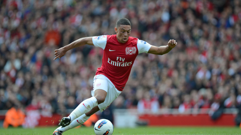 Anglijas izlases debitants Alekss Oksleids-Čemberleins 
Foto: AFP/Scanpix