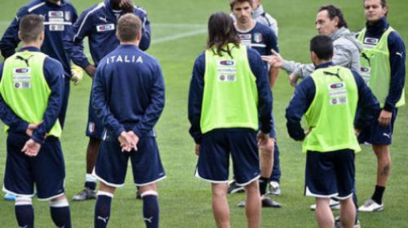 Itālijas izlase treniņā, 2012.g. maijs, Florence
Foto: APF Photo/Scanpix