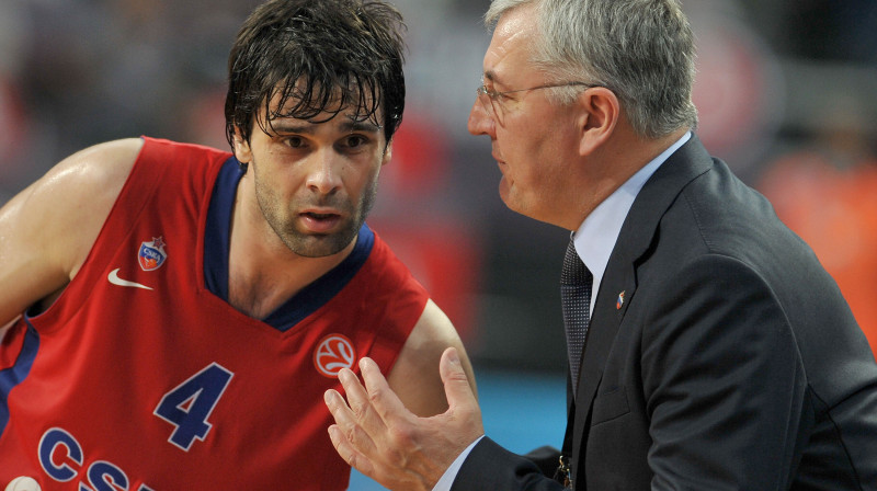 Milošs Teodosičs un Jons Kazlausks 
Fotto: AFP/Scanpix