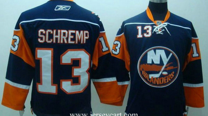 Šrempa kreklu no Ņujorkas noliktavām var nopirkt par 32 dolāriem... Ievērojāt, trīspadsmitais...

Foto: jersay.com