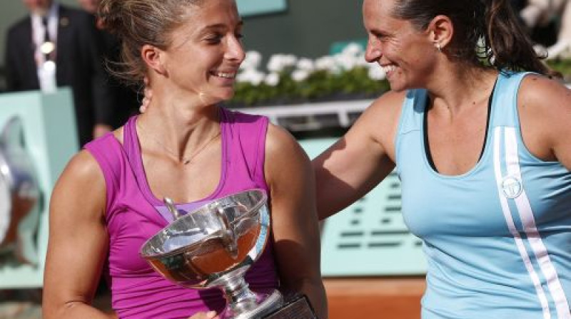 Sāra Erani un Roberta Vinči
Foto: AFP