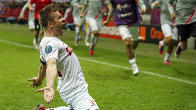 Jakubs Blaščikovskis ar skaistu sitienu izlīdzināja rezultātu
Foto: AP/Scanpix