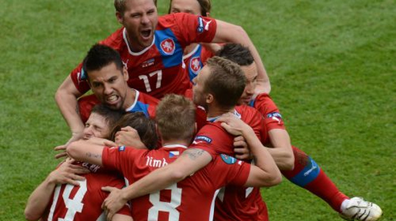 Čehijas futbolisti svin vārtu guvumu
Foto: AFP/Scanpix