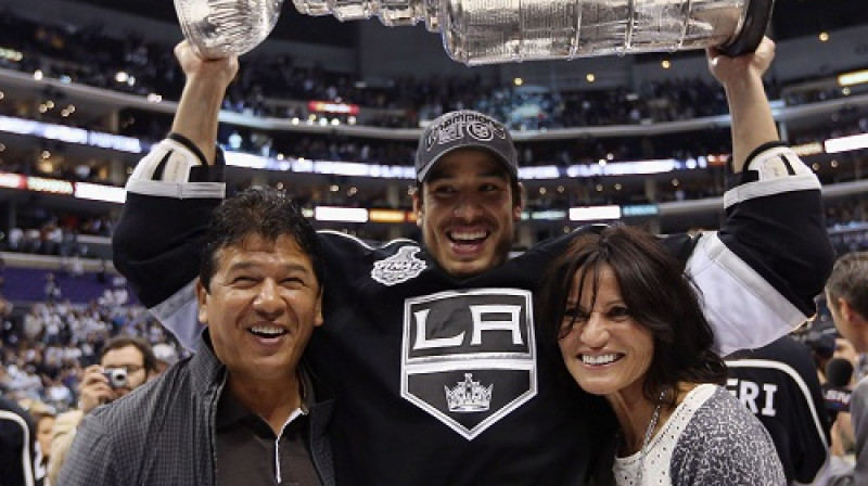 Teds Nolans ar dēlu Džordanu
Foto: thescore.com