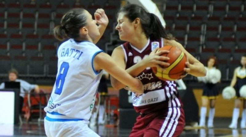 Ieva Krastiņa: četri precīzi trīspunktnieki trešajā spēlē pēc kārtas!
Foto: Romualds Vambuts, Sportacentrs.com