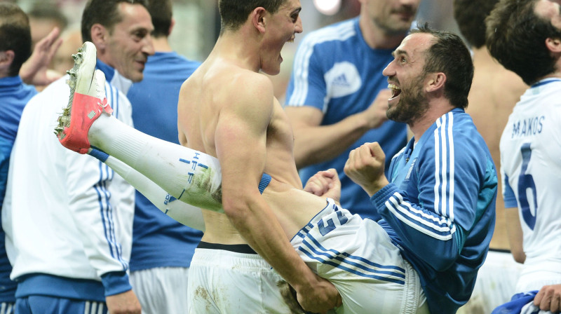 Grieķija līksmo pēc uzvaras pret Krieviju. Kā būs rītvakar pēc mača ar vāciešiem?
Foto: AFP/Scanpix