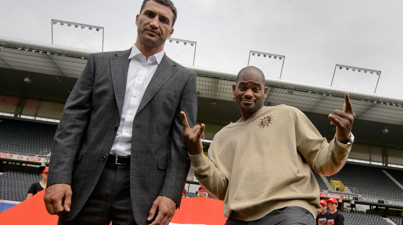 Vladimirs Kļičko un Tonijs Tompsons
Foto: AFP/Scanpix