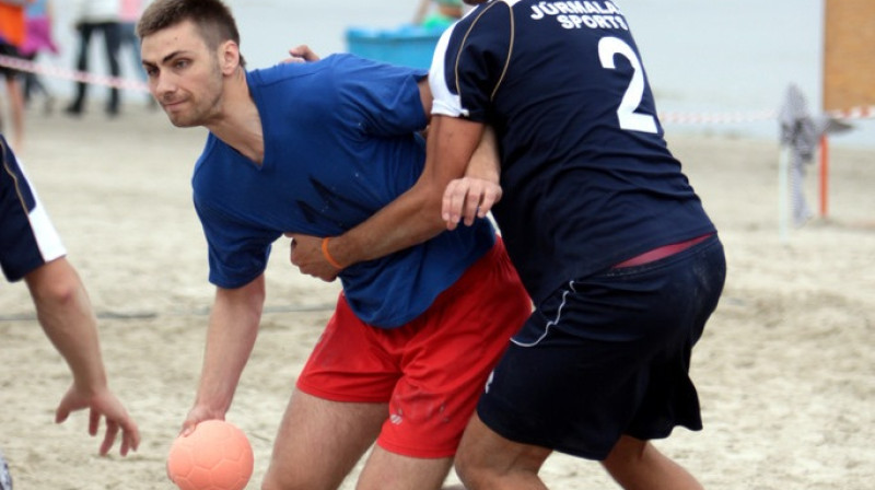 Elvijs Borodovskis (ar bumbu)
Foto: Sandra Škutāne