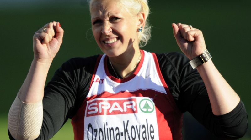 Sinta Ozoliņa-Kovala atkārtoja Latvijas augstāko sasniegumu Helsinkos - sesto vietu.
Foto: Romāns Kokšarovs, "Sporta Avize"
