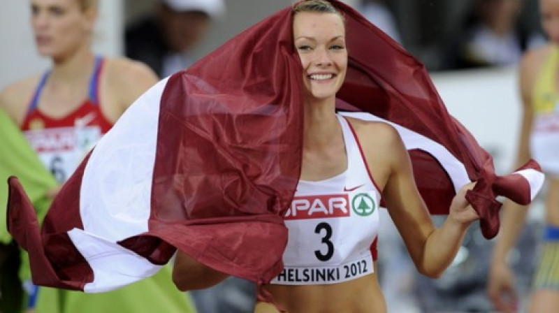 Laura  Ikauniece
Foto: Romāns Kokšarovs, "Sporta Avīze", f64