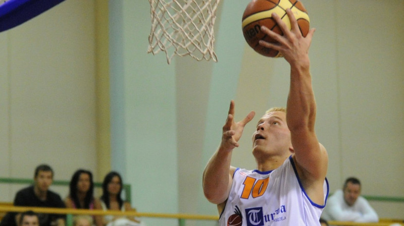 Kristaps Mediss 
Foto: Romāns Kokšarovs, Sporta Avīze, f64