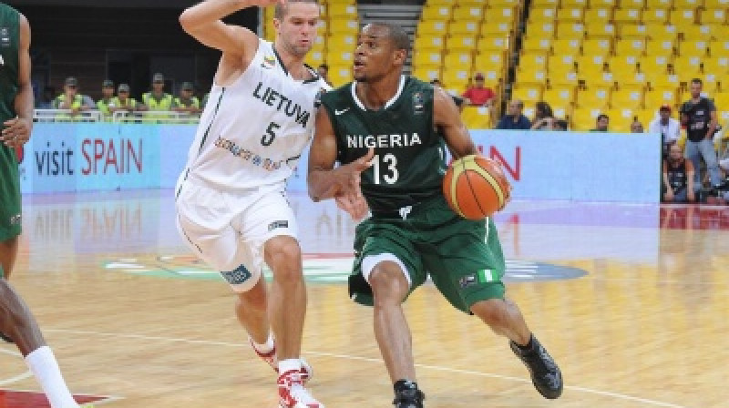 Deriks Obasohans (ar bumbu)
Foto: FIBA