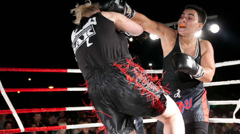 Agnese Boža (no labās) cīņā ar Kersti Jārvi
Foto: Uģis Grantiņš