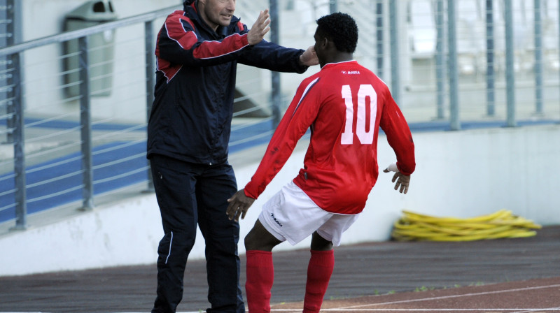 "Spartakā" vairs nav ne Oļega Blagonadeždina, ne kolumbieša Davida Kortesa
Foto: Romāns Kokšarovs, "Sporta Avīze"
