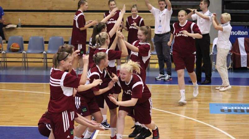 Latvijas kadetes Tallinā
Foto: Jānis Avotnieks